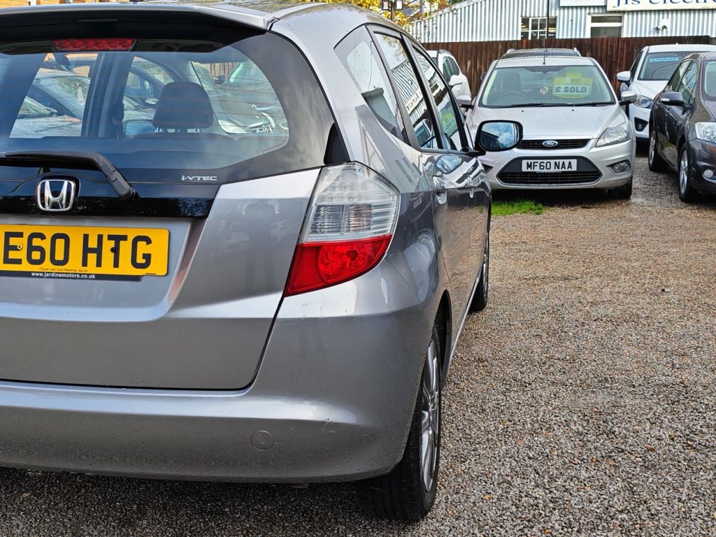 Used Honda Jazz 2010 for sale - 76313196: Photo 8