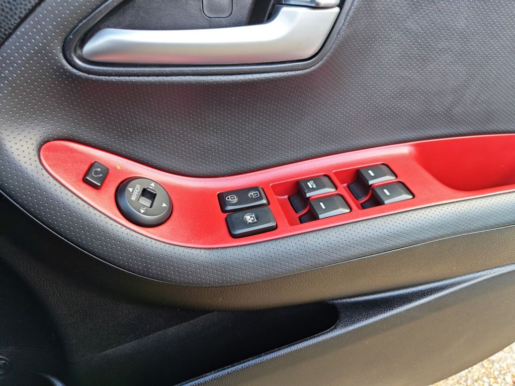 Used Kia Picanto 2016 for sale - 76698095: Photo 34