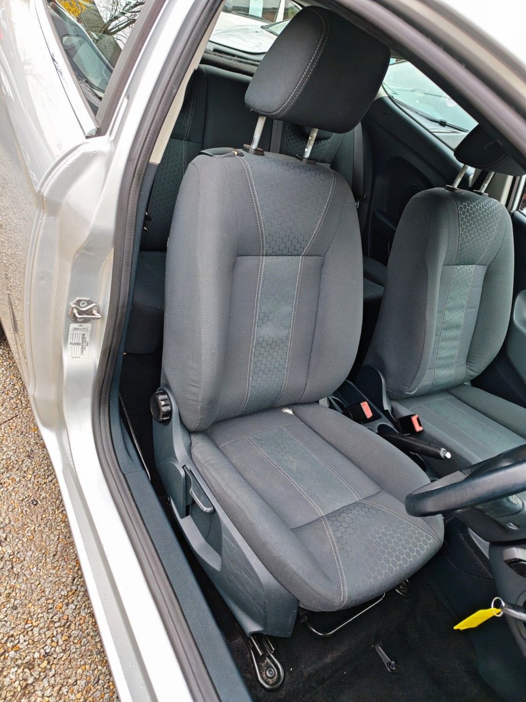 Used Ford Fiesta 2009 for sale - 76841133: Photo 22