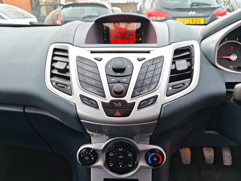 Used Ford Fiesta 2009 for sale - 76841133: Photo 26