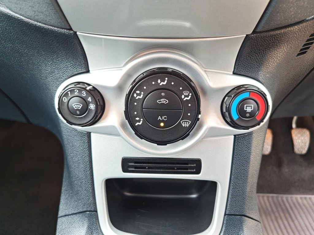 Used Ford Fiesta 2009 for sale - 76841133: Photo 29