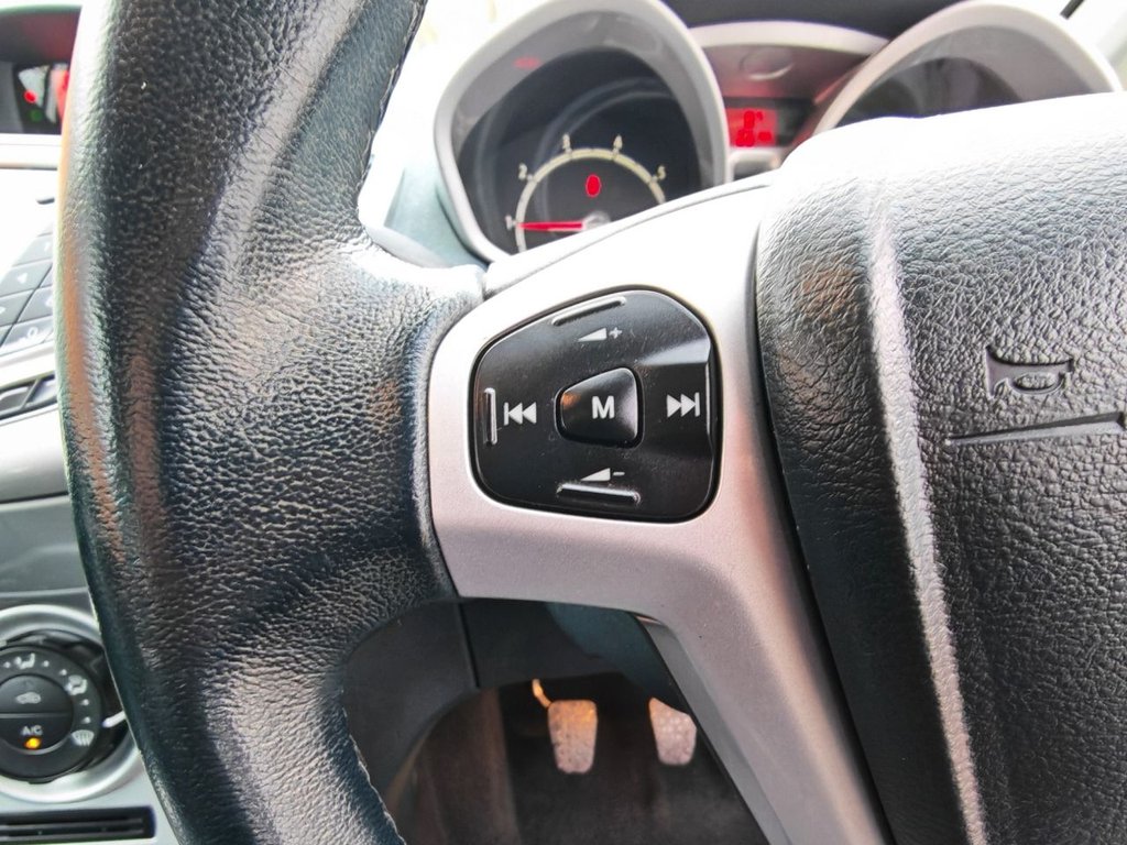 Used Ford Fiesta 2009 for sale - 76841133: Photo 30