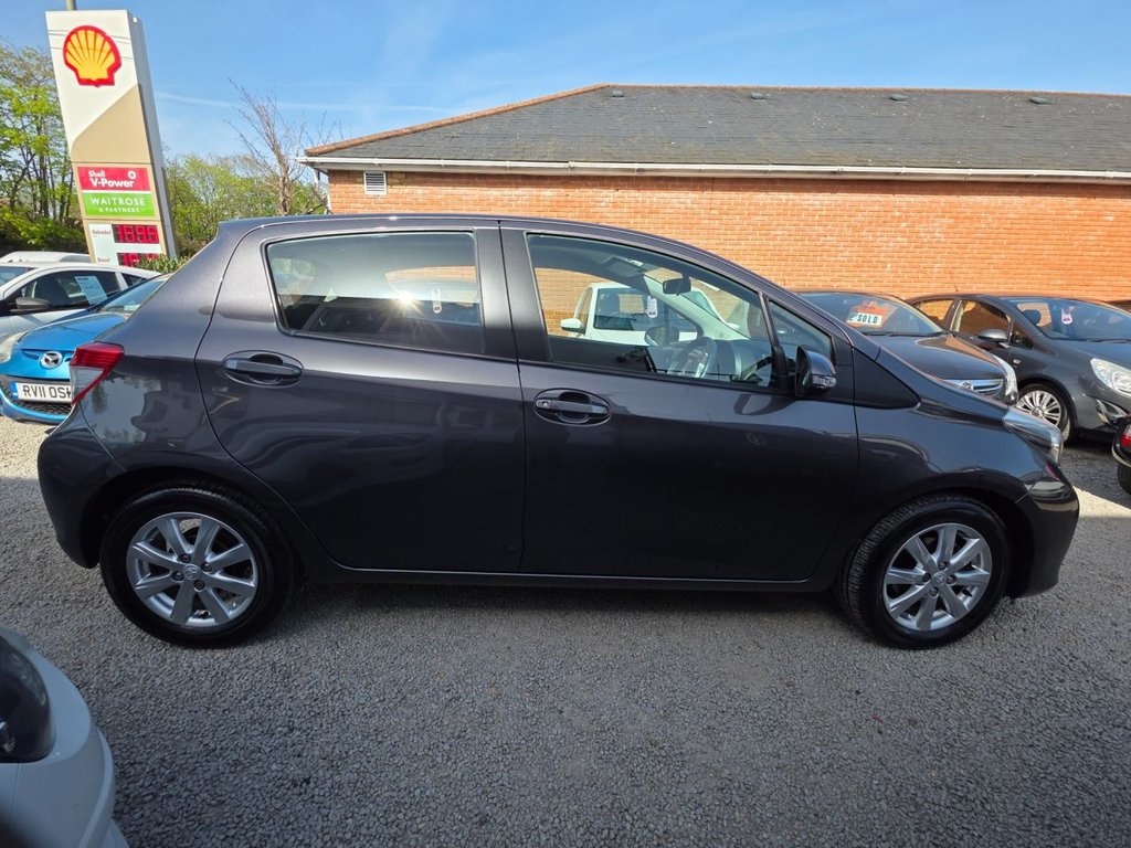 Used Toyota Yaris 2013 for sale - 78172357: Photo 10