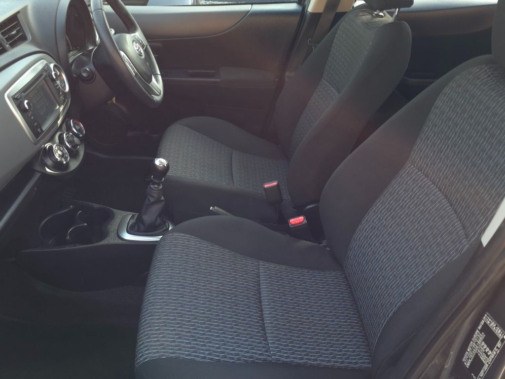 Used Toyota Yaris 2013 for sale - 78172357: Photo 17