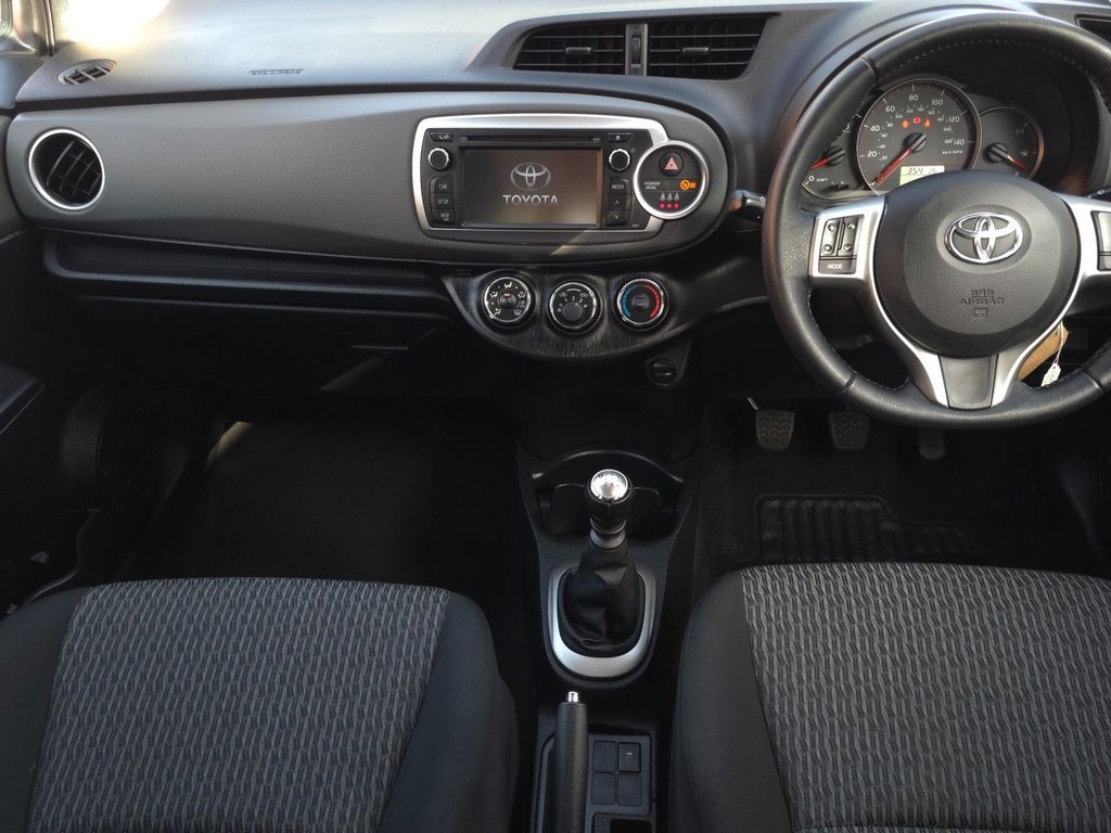 Used Toyota Yaris 2013 for sale - 78172357: Photo 19