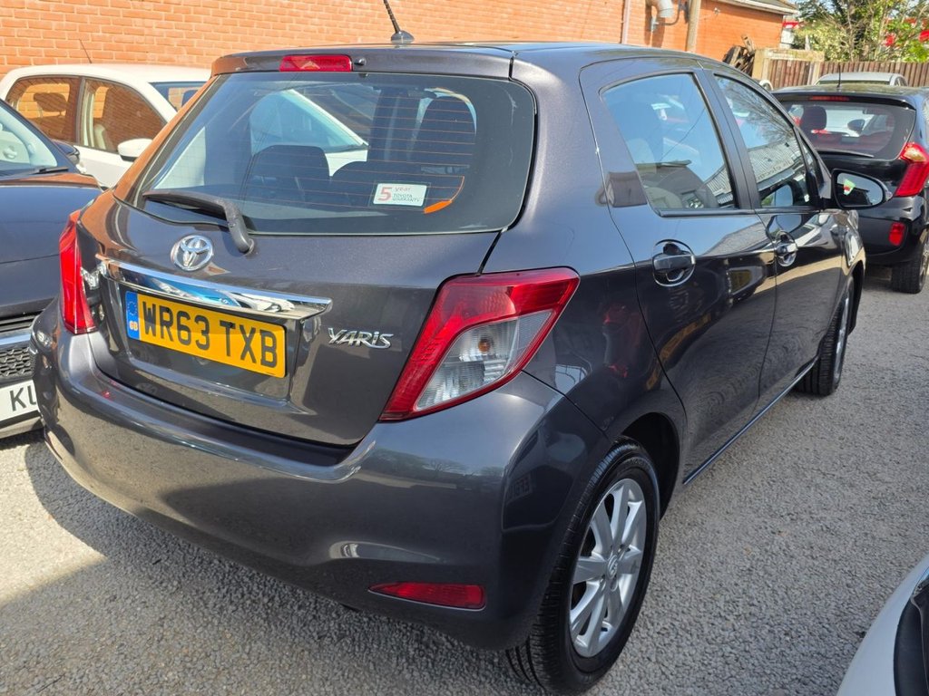 Used Toyota Yaris 2013 for sale - 78172357: Photo 9