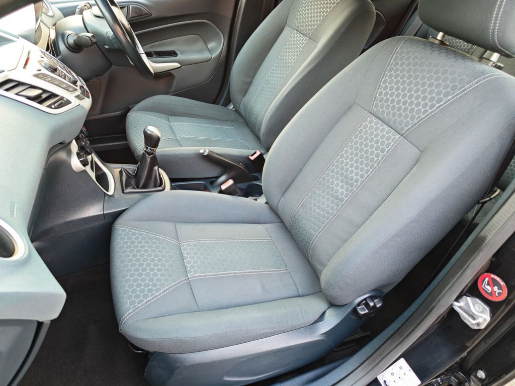 Used Ford Fiesta 2010 for sale - 76851053: Photo 12