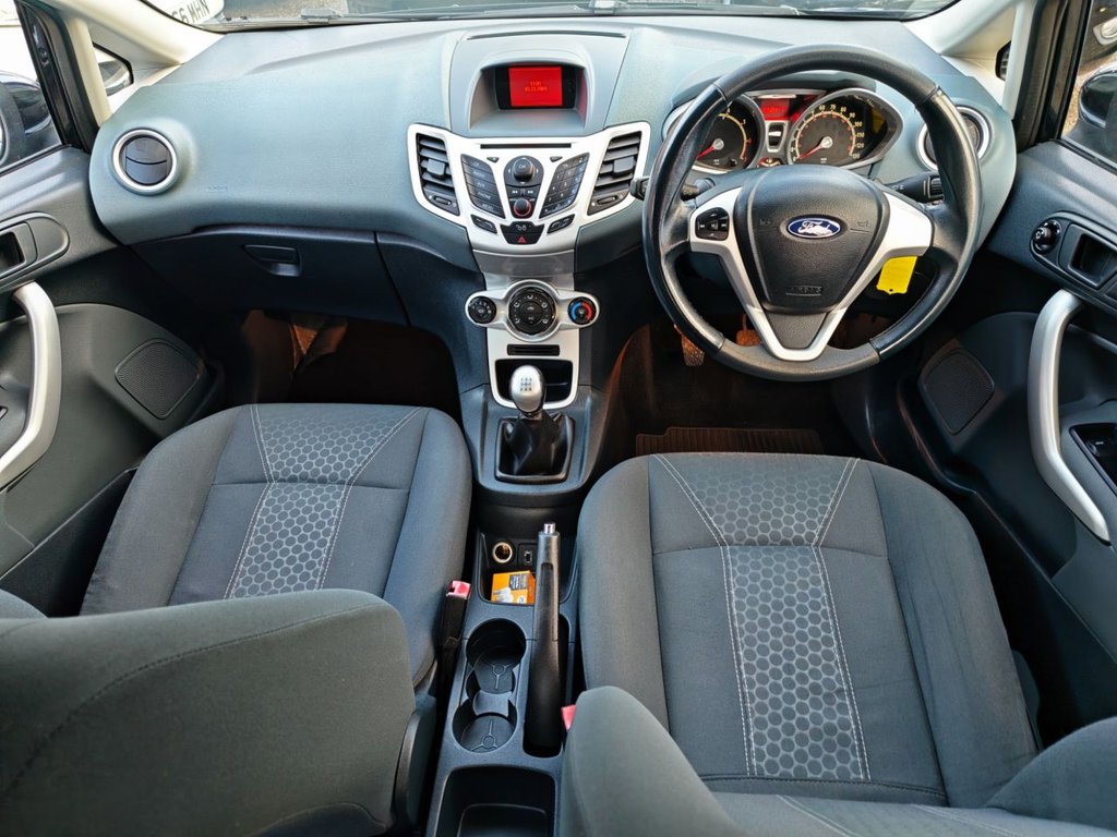Used Ford Fiesta 2010 for sale - 76851053: Photo 14