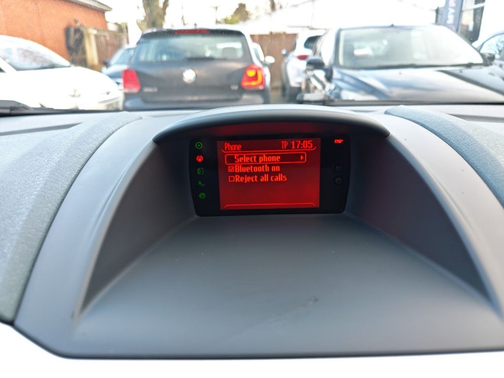 Used Ford Fiesta 2010 for sale - 76851053: Photo 27