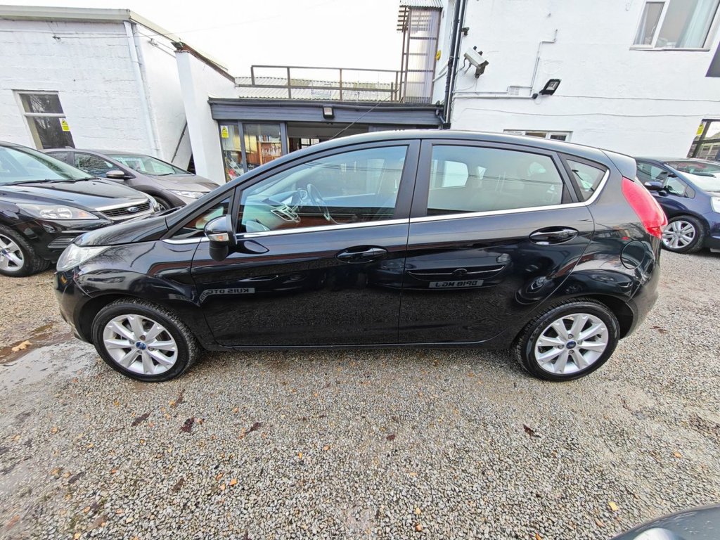 Used Ford Fiesta 2010 for sale - 76851053: Photo 3