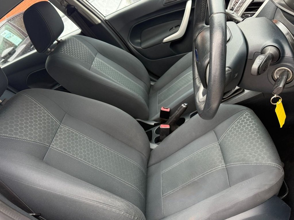 Used Ford Fiesta 2011 for sale - 77288128: Photo 16
