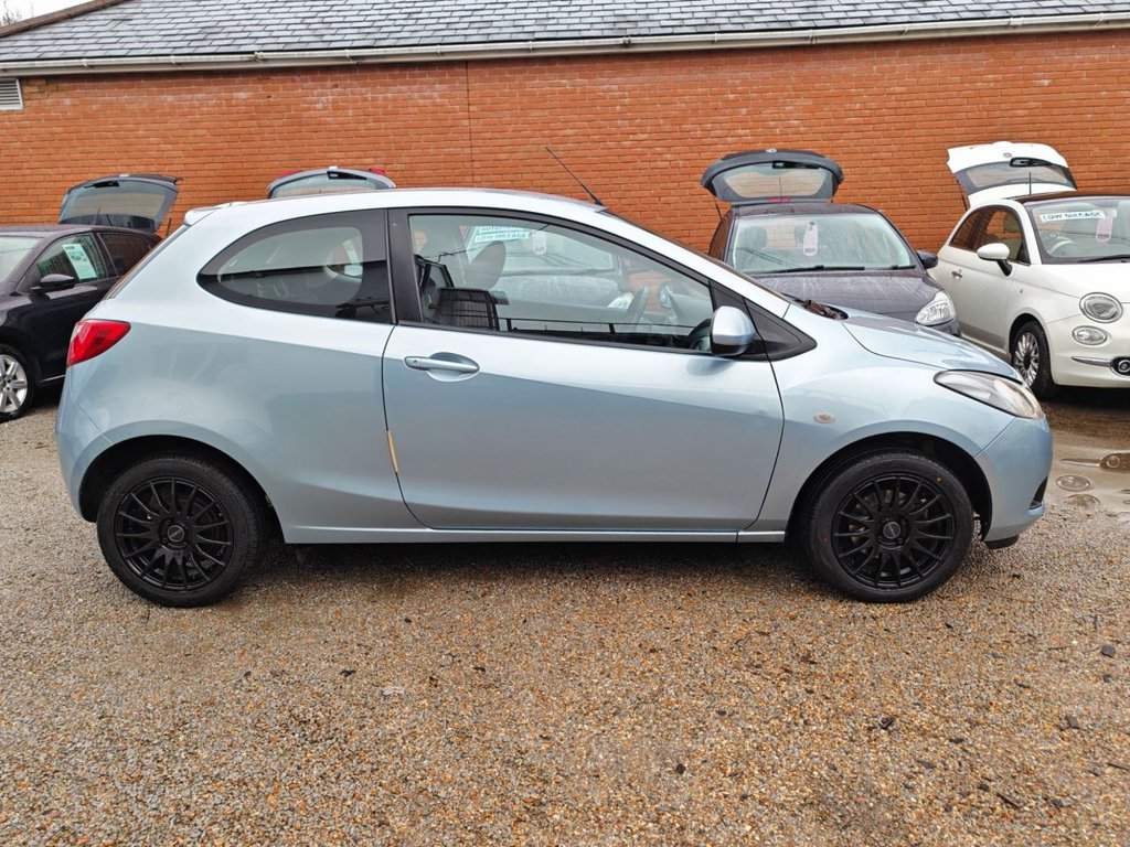 Used Mazda Mazda2 2010 for sale - 77231974: Photo 10