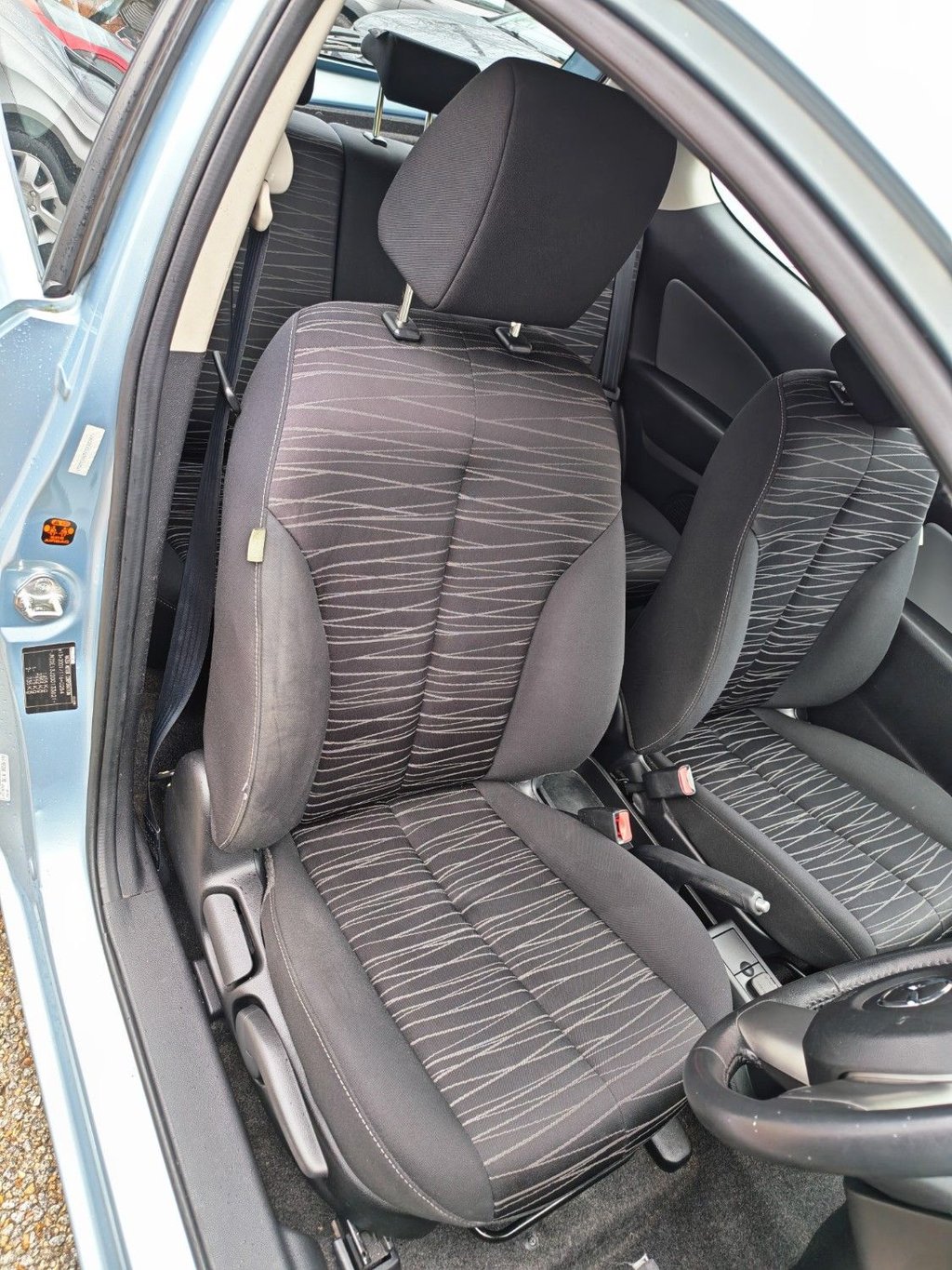 Used Mazda Mazda2 2010 for sale - 77231974: Photo 22