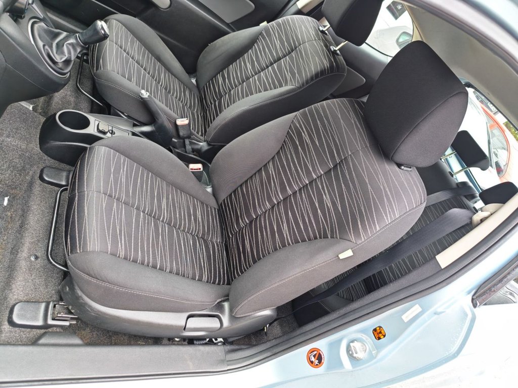 Used Mazda Mazda2 2010 for sale - 77231974: Photo 23