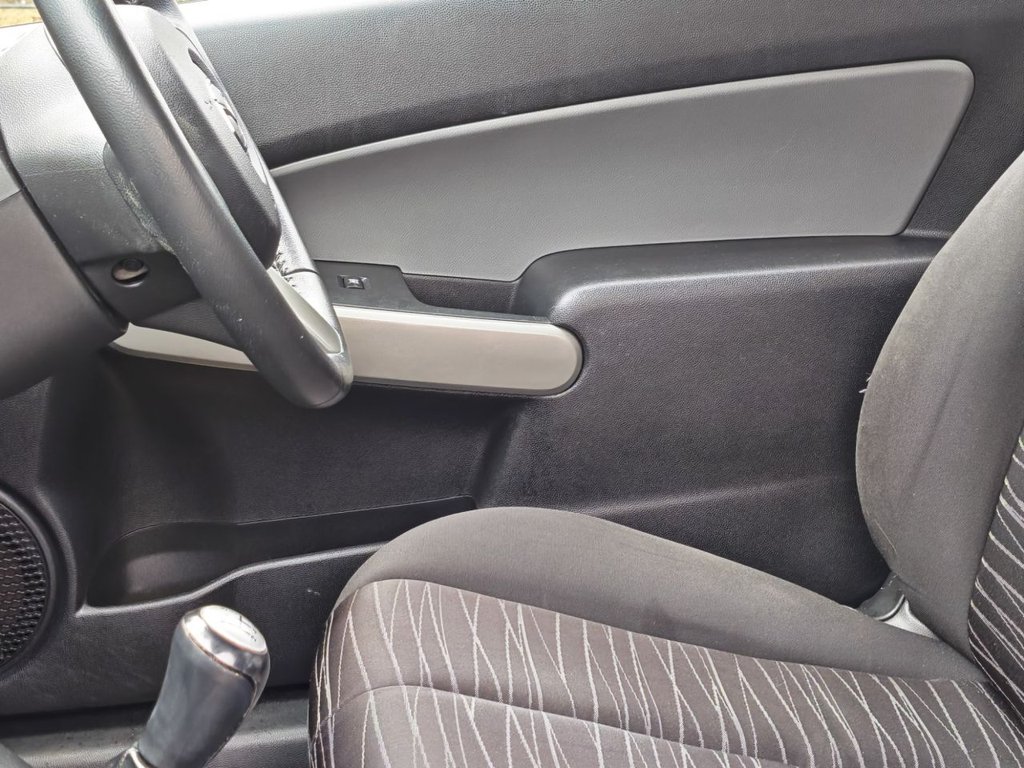 Used Mazda Mazda2 2010 for sale - 77231974: Photo 24