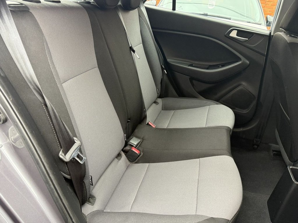 Used Hyundai i20 2016 for sale - 76725025: Photo 19