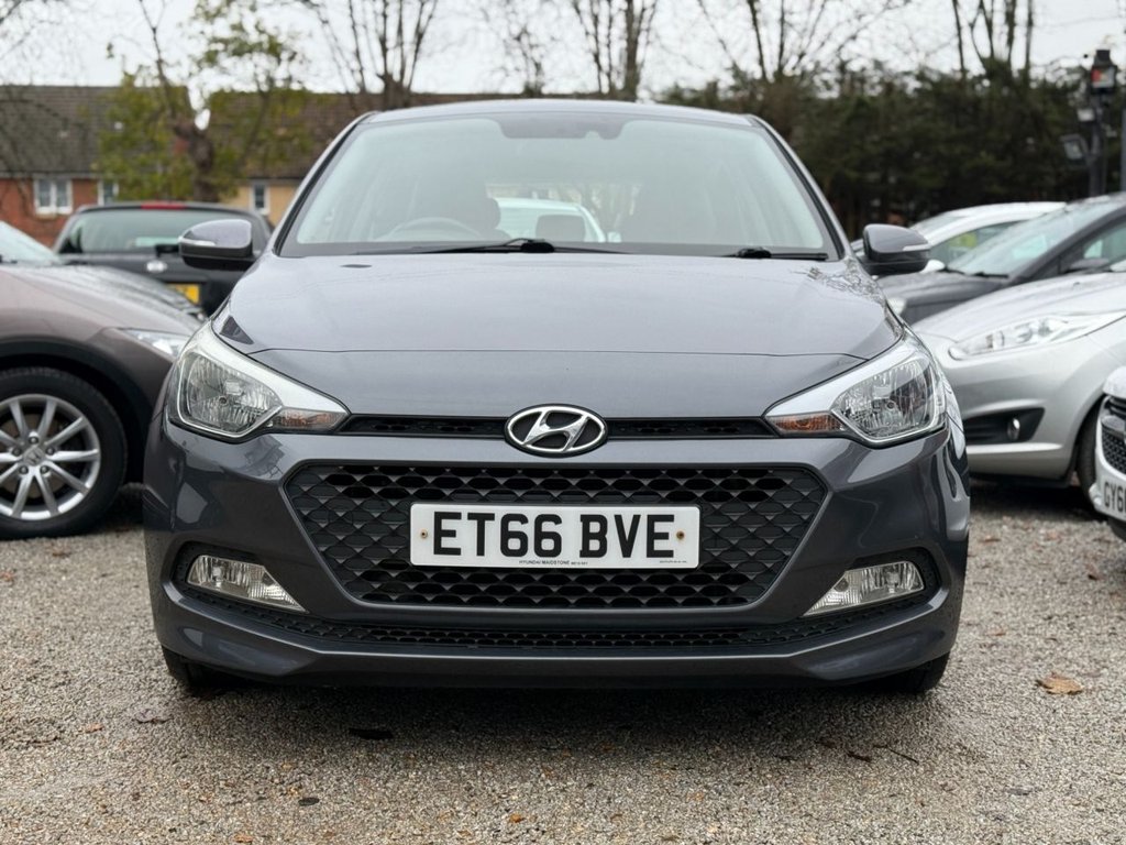 Used Hyundai i20 2016 for sale - 76725025: Photo 2