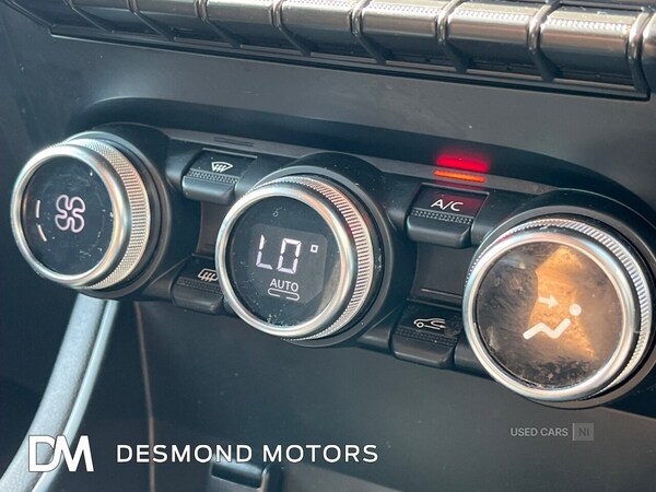 Used Renault Captur 2023 for sale - 77994608: Photo 37