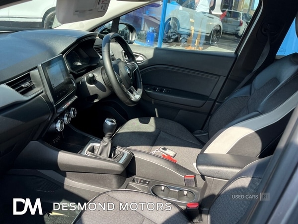 Used Renault Captur 2023 for sale - 77994608: Photo 9