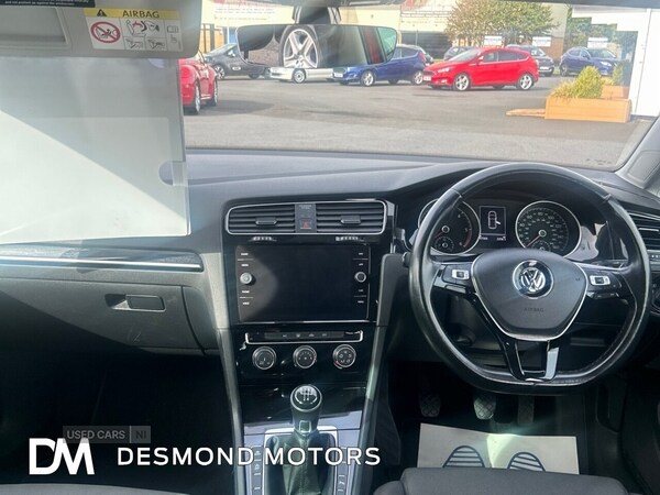 Used Volkswagen Golf 2017 for sale - 75942036: Photo 23