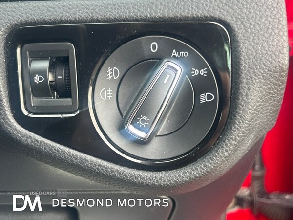 Used Volkswagen Golf 2017 for sale - 75942036: Photo 28