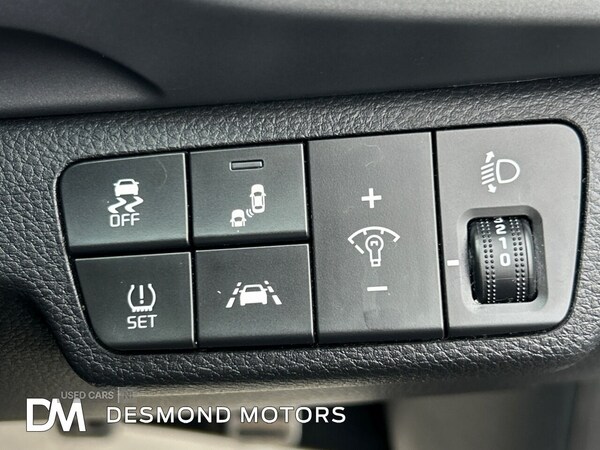 Used Kia Stonic 2018 for sale - 77306786: Photo 30