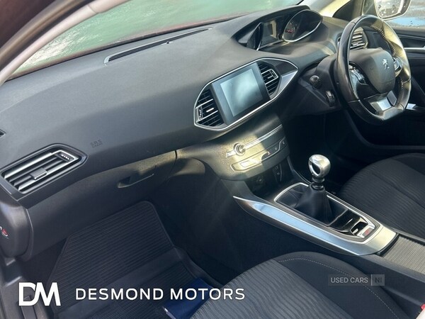 Used Peugeot 308 2015 for sale - 77204767: Photo 25