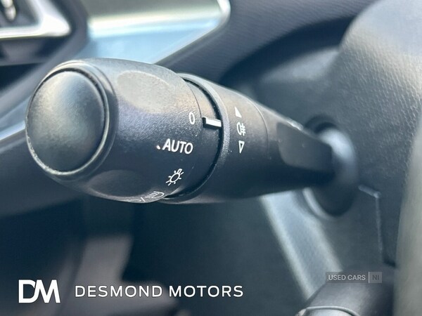 Used Peugeot 308 2015 for sale - 77204767: Photo 35