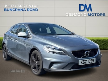 Used Volvo V40 2018 for sale - 78562646: Photo