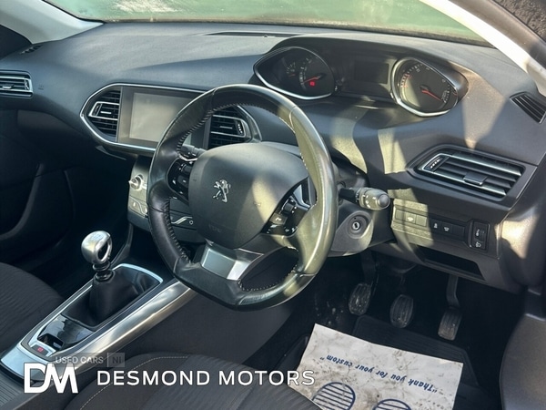 Used Peugeot 308 2015 for sale - 77626494: Photo 28