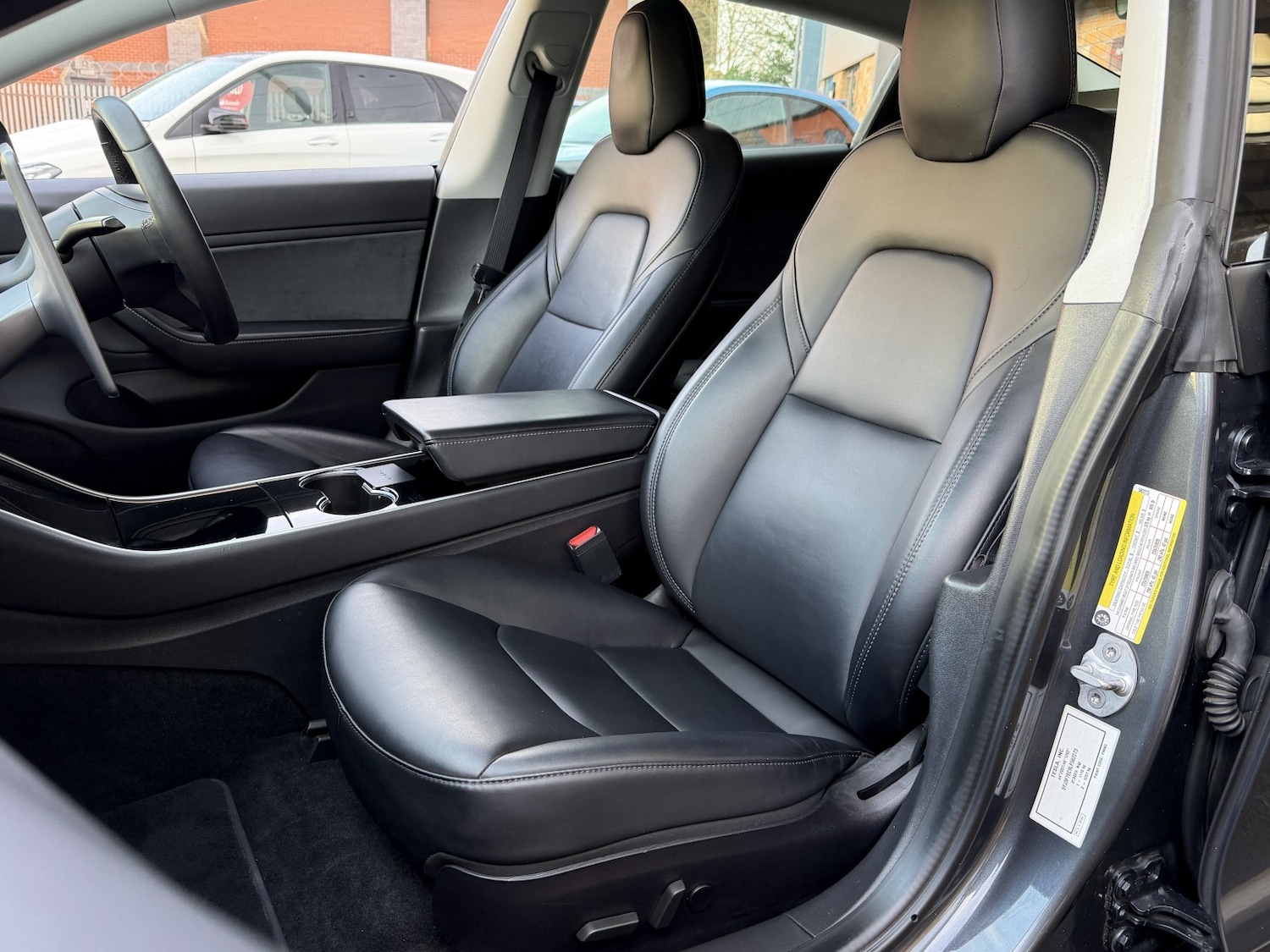 Used Tesla Model 3 2019 for sale - 77558600: Photo 5