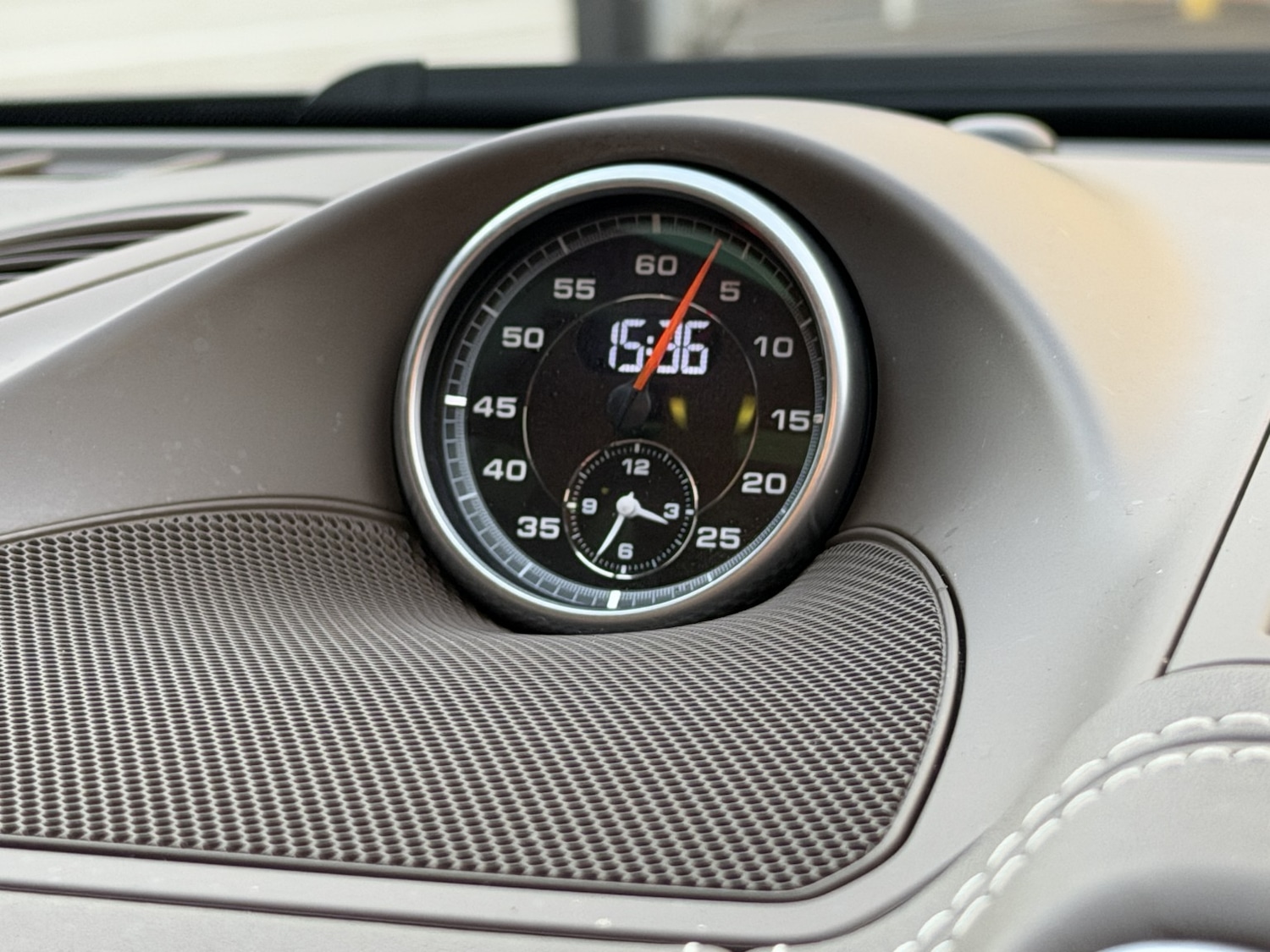 Used Porsche Cayenne 2013 for sale - 77228201: Photo 12