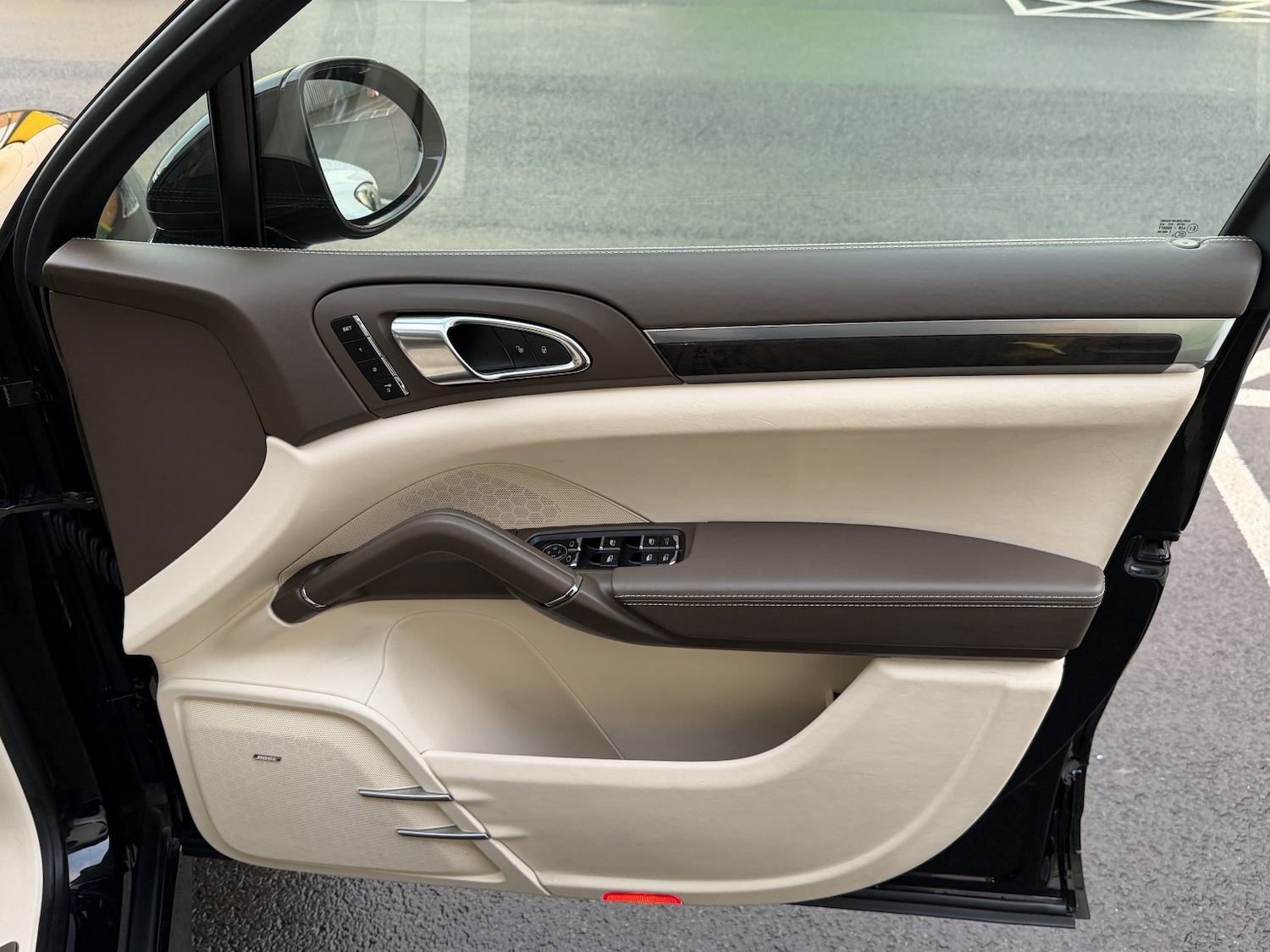 Used Porsche Cayenne 2013 for sale - 77228201: Photo 18