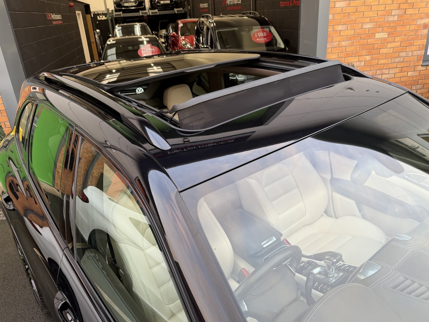 Used Porsche Cayenne 2013 for sale - 77228201: Photo 19