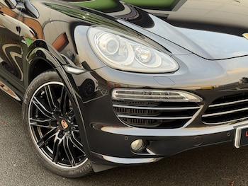 Used Porsche Cayenne 2013 for sale - 77228201: Photo