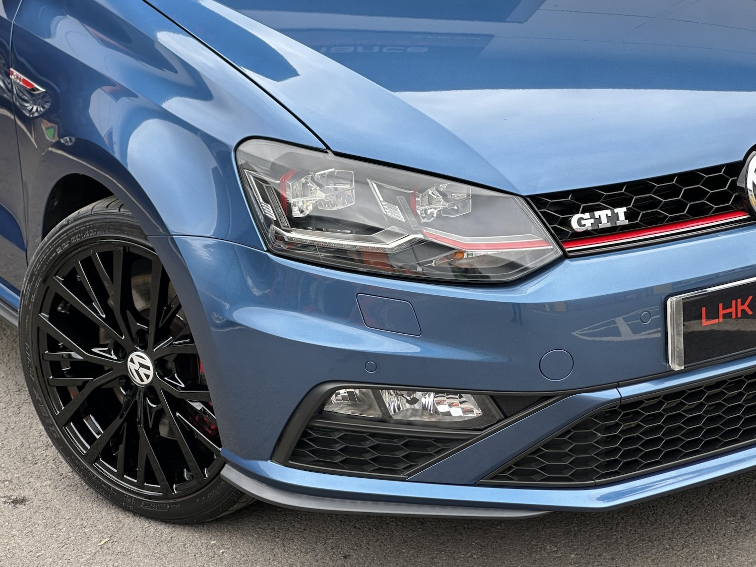 Used Volkswagen Polo 2015 for sale - 77792795: Photo 2