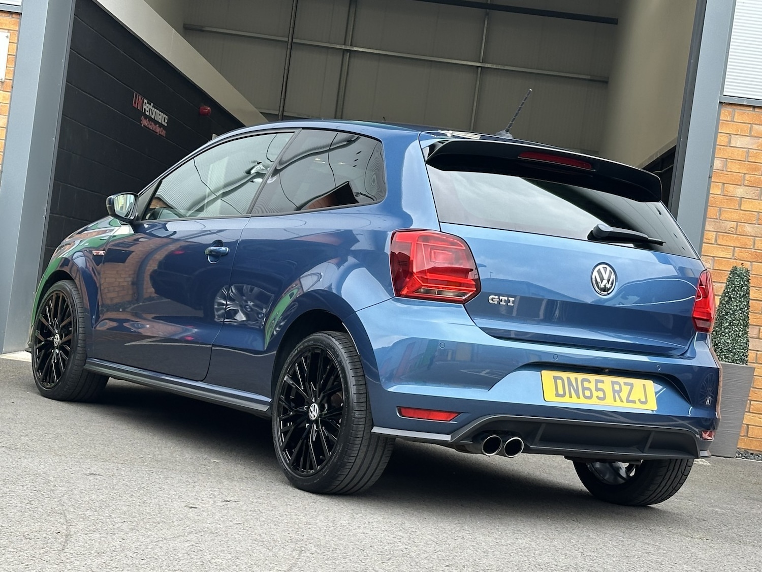 Used Volkswagen Polo 2015 for sale - 77792795: Photo 20