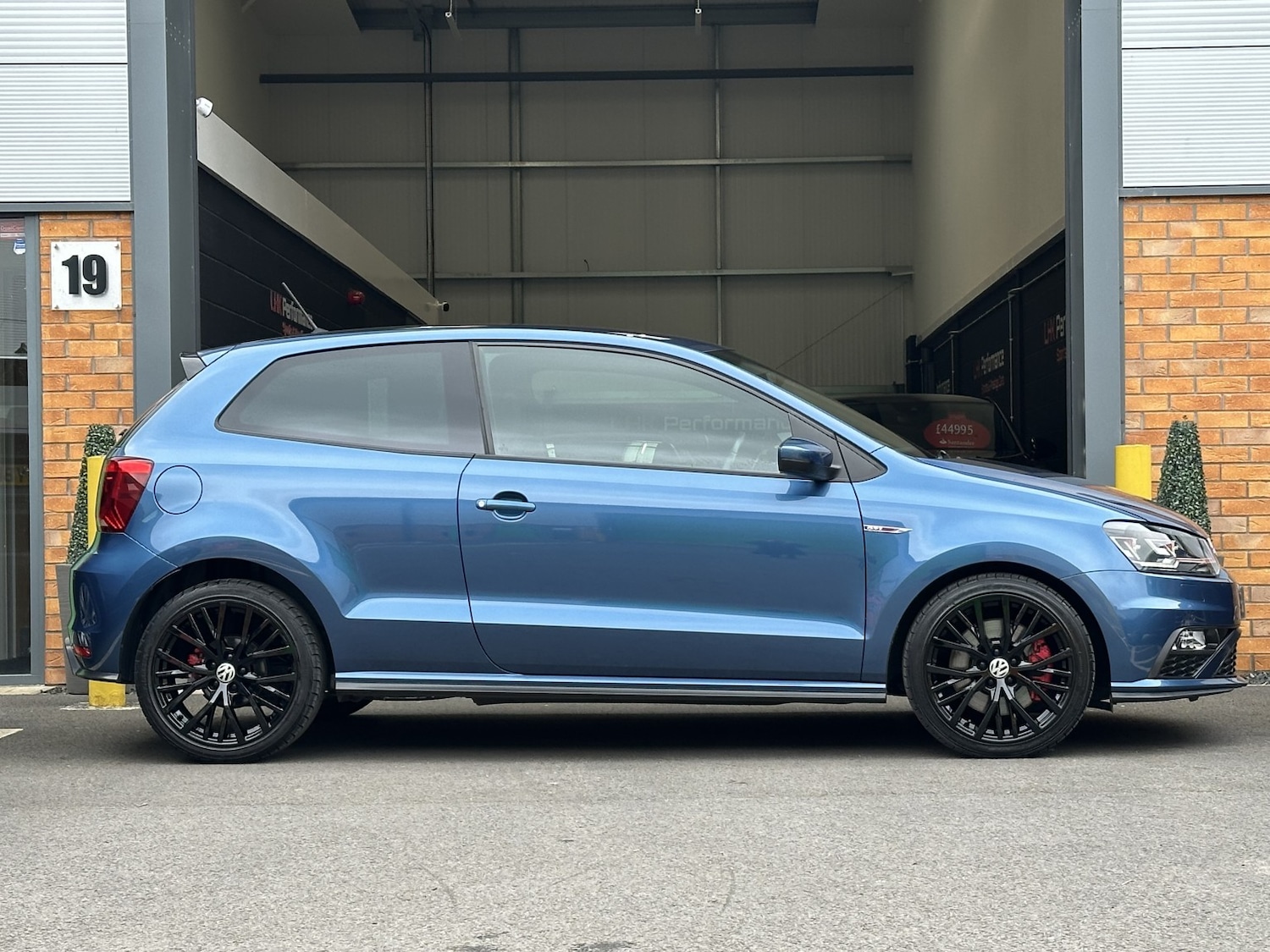 Used Volkswagen Polo 2015 for sale - 77792795: Photo 23