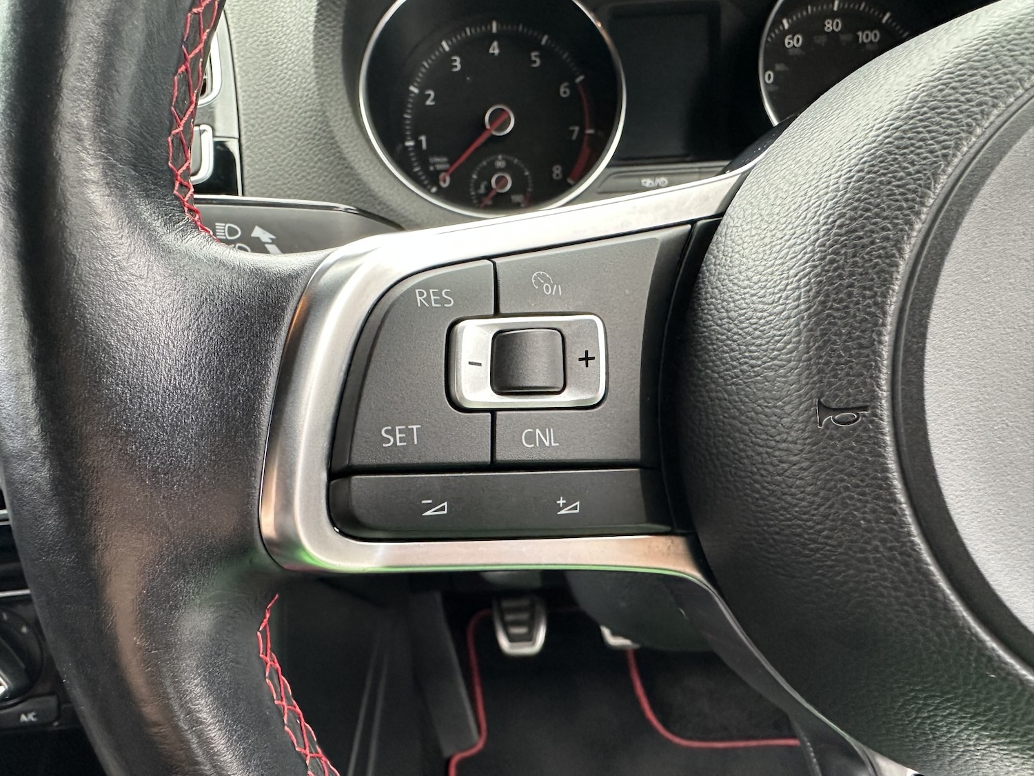 Used Volkswagen Polo 2015 for sale - 77792795: Photo 27