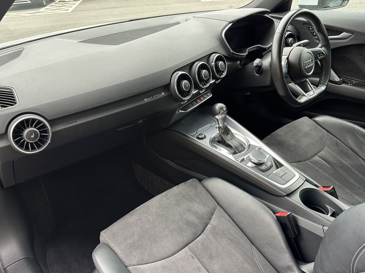 Used Audi TT 2016 for sale - 76281458: Photo 4