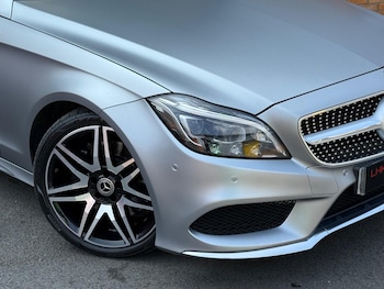 Used Mercedes-Benz CLS 2015 for sale - 75692358: Photo