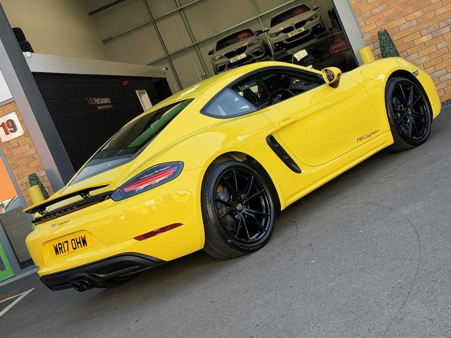 Used Porsche Cayman 2017 for sale - 77921267: Photo 20