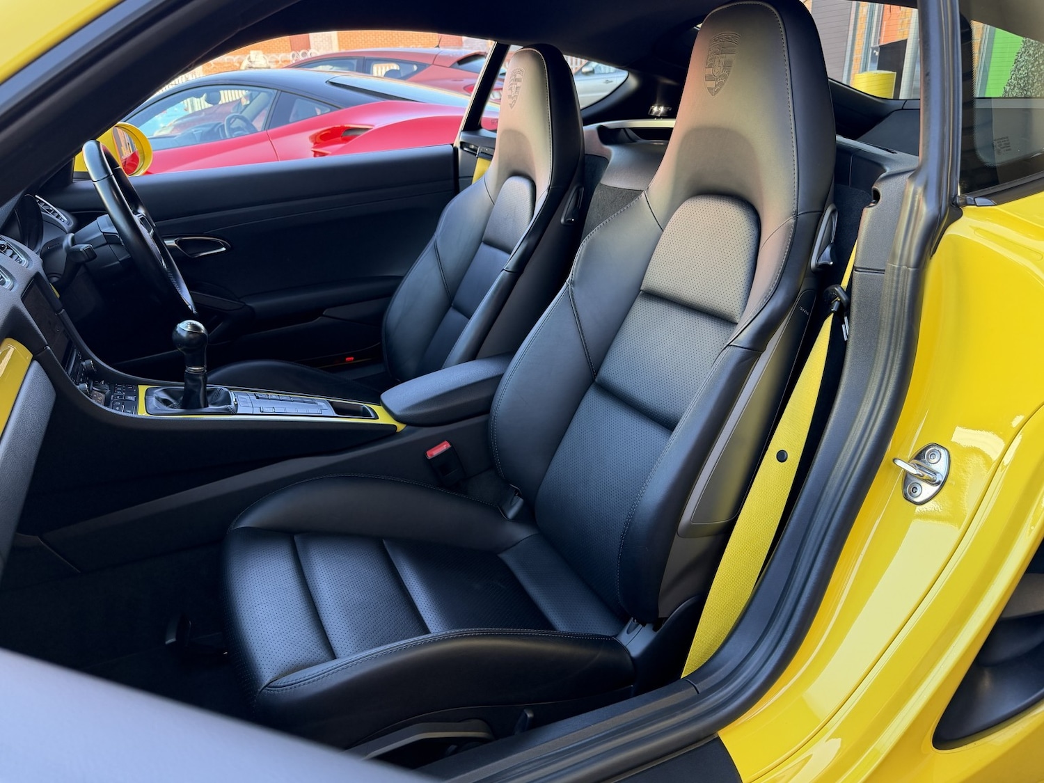 Used Porsche Cayman 2017 for sale - 77921267: Photo 5