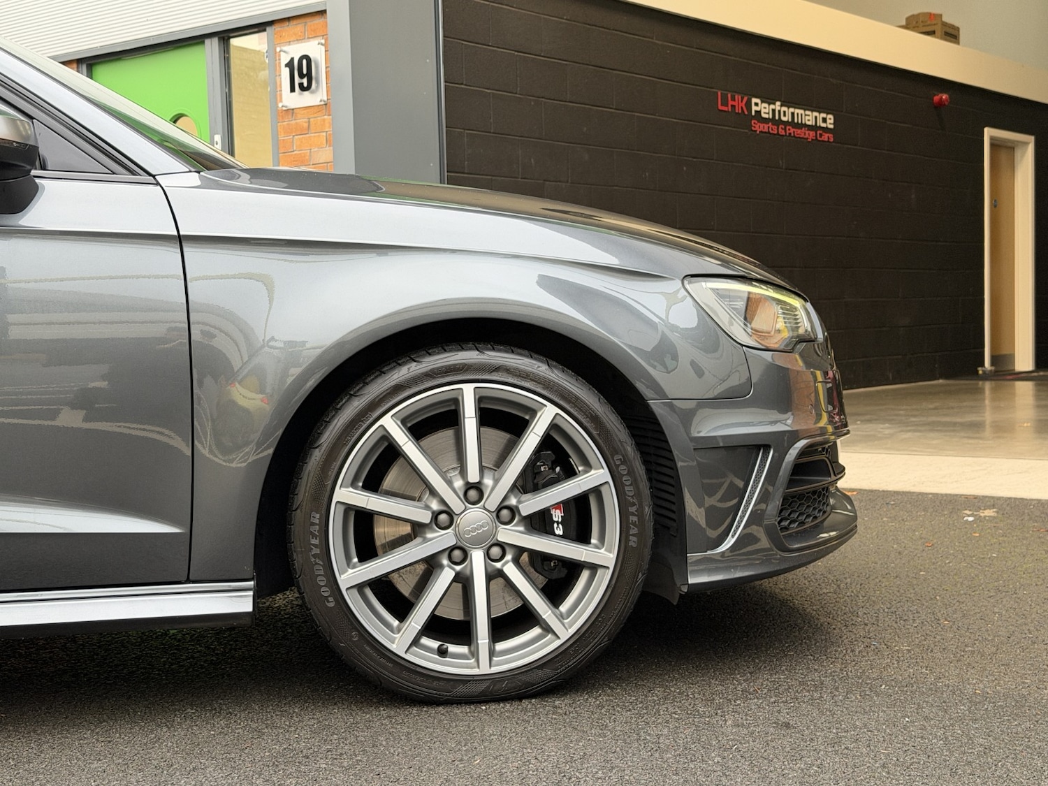 Used Audi S3 2017 for sale - 76334722: Photo 24