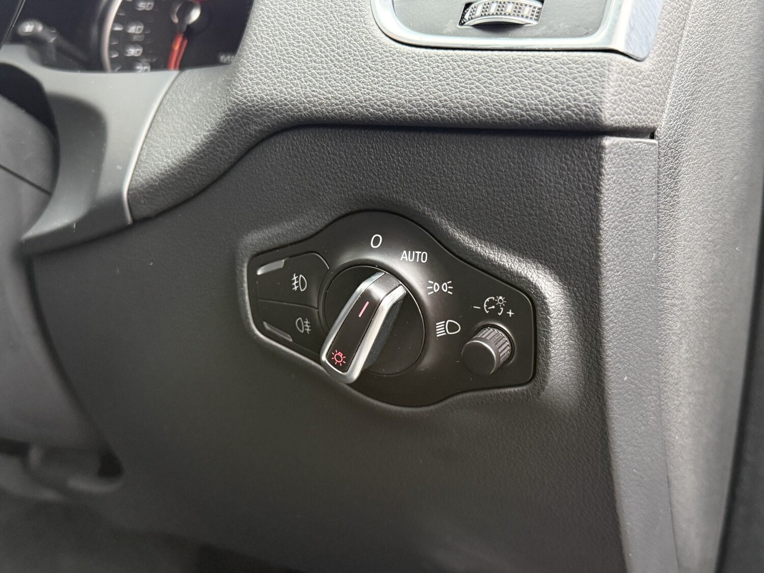 Used Audi Q5 2016 for sale - 77536077: Photo 26