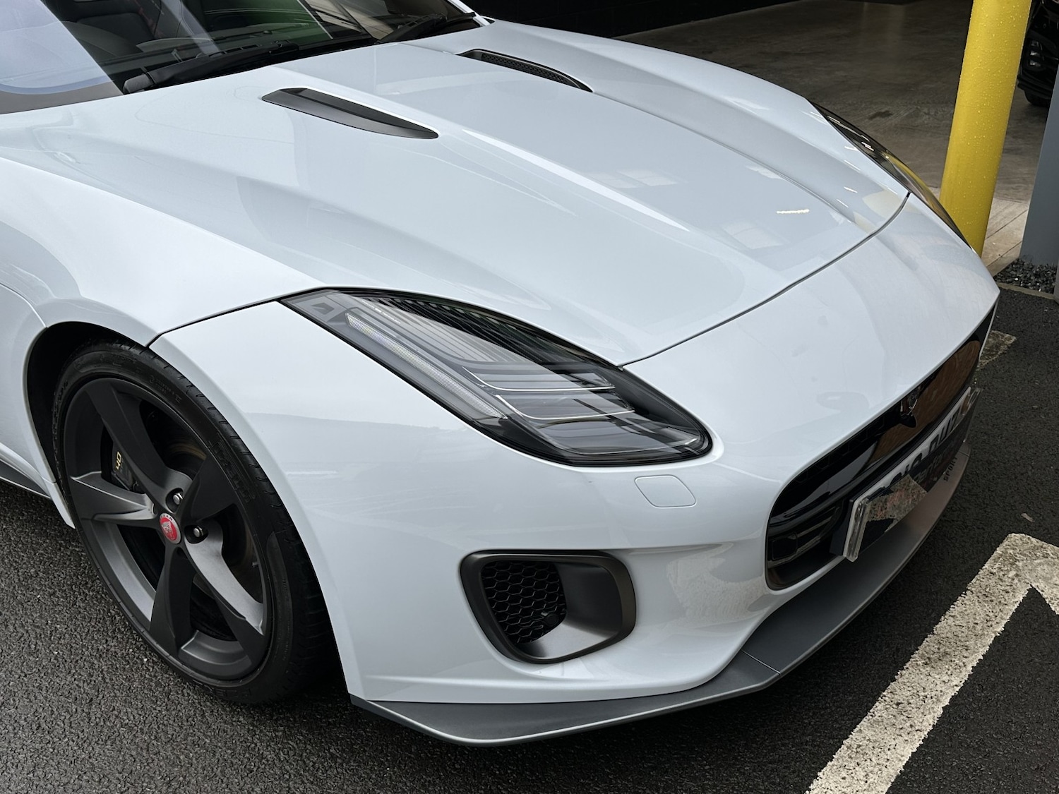 Used Jaguar F-Type 2018 for sale - 77438245: Photo 10