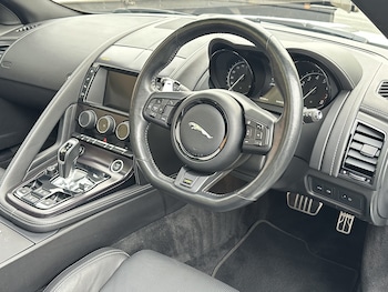 Used Jaguar F-Type 2018 for sale - 77438245: Photo