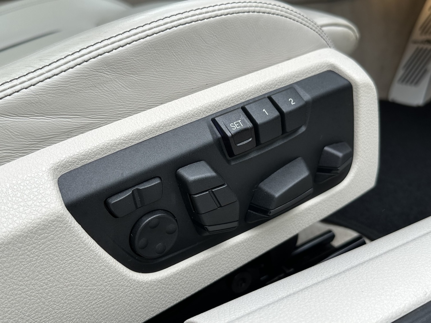 Used BMW 6 Series Gran Coupe 2015 for sale - 77438271: Photo 40