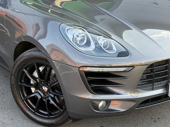 Used Porsche Macan 2015 for sale - 75692362: Photo
