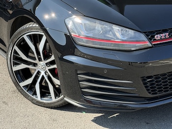 Used Volkswagen Golf 2016 for sale - 79176737: Photo